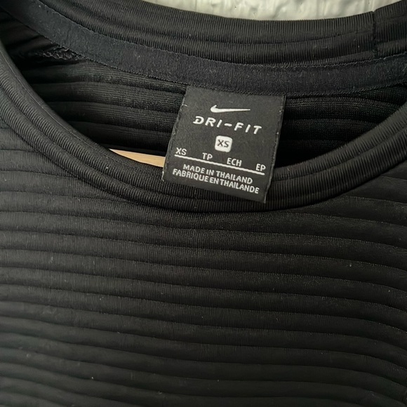 Nike Dri-Fit Training Crew Top Sweatshirt Black CD8991-010 Size XS Women - Picture 7 of 10